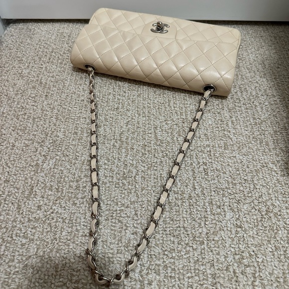 Chanel Classic Beige Caviar SHW Flap East West Shoulder Bag Leather - Picture 8 of 14